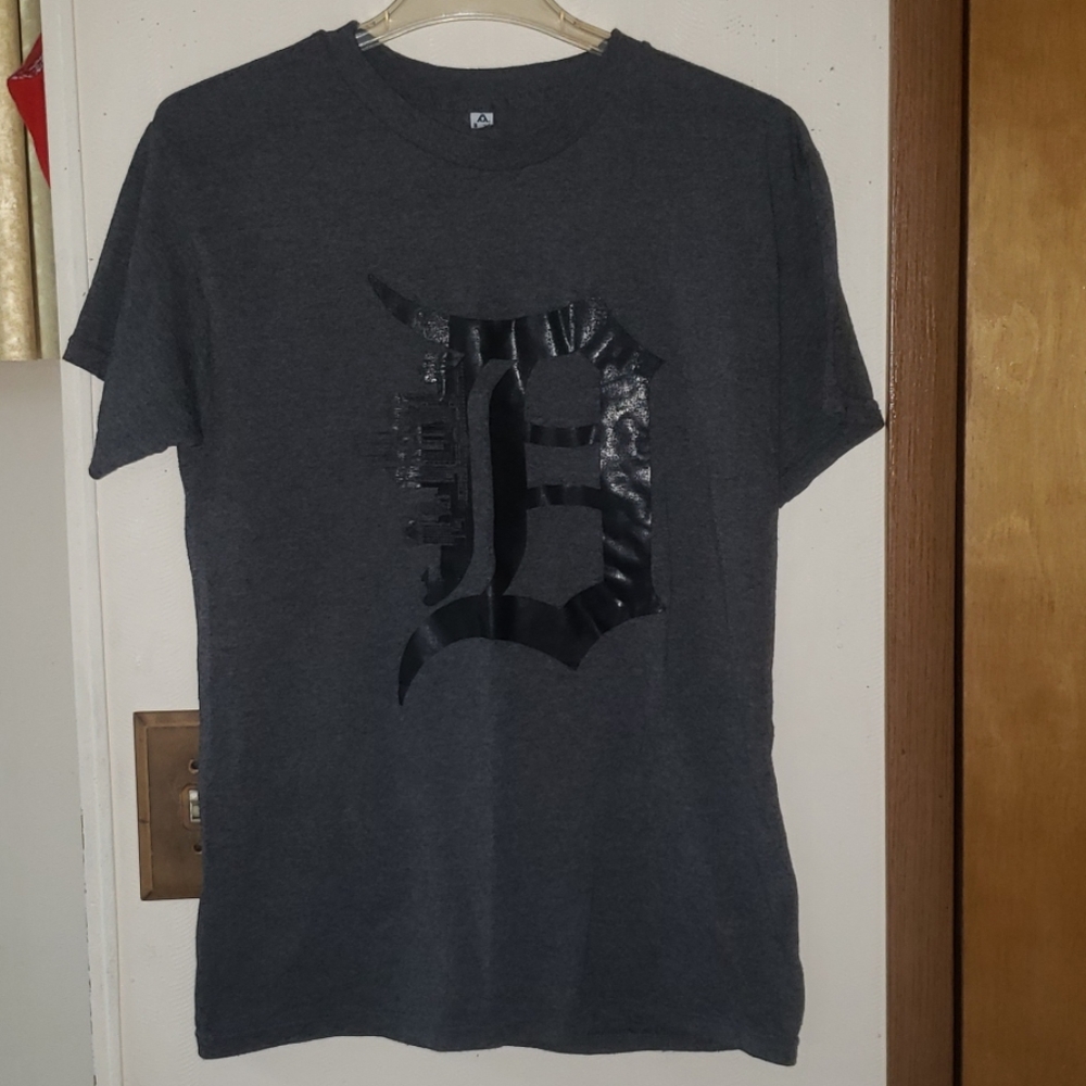 Detroit mens tshirt